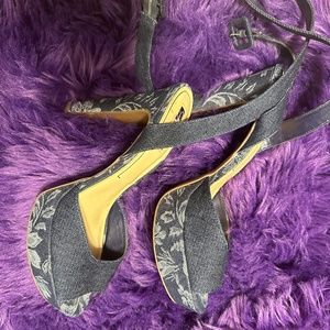 Jessica Simpson Jean Platforms